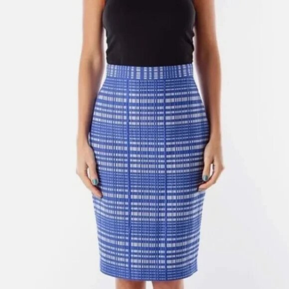 Banana Republic Cobalt Crosshatch Pencil Skirt Blue – Petite 2 - Picture 2 of 16